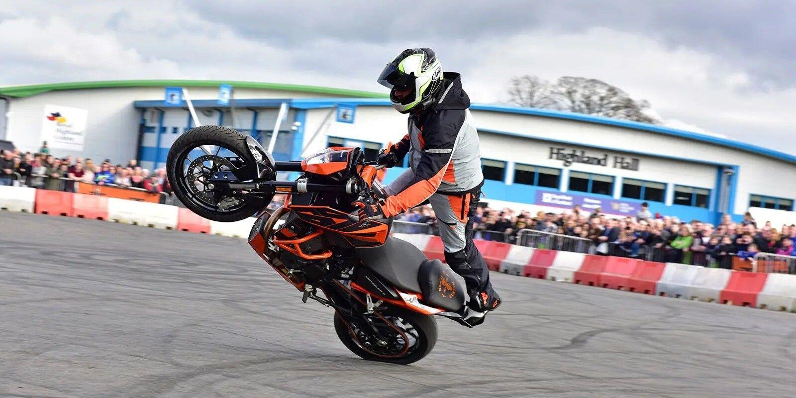 Kevin Carmichael – inovator al trucurilor și pionierul spectacolelor extreme